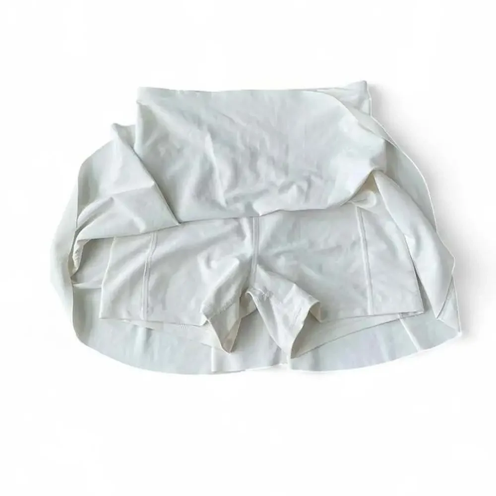 Old Navy Active Powersoft Skort White XL (14-16)